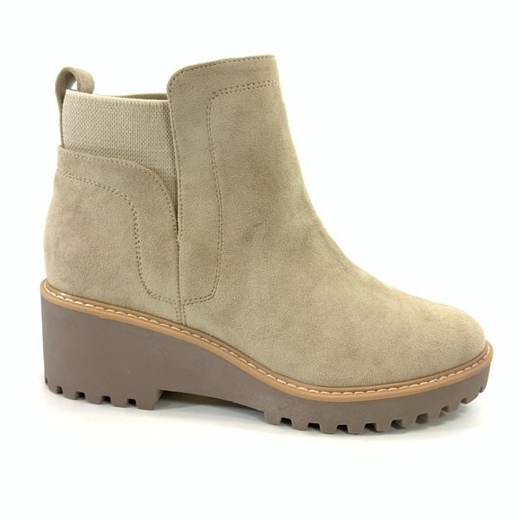 Dv Dolce Vita Faux Leather Platform Bootie Rango Lug Sole Wedge Tan 8.5 - Picture 3 of 14